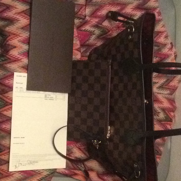 Handbag - Picture 4 of 4